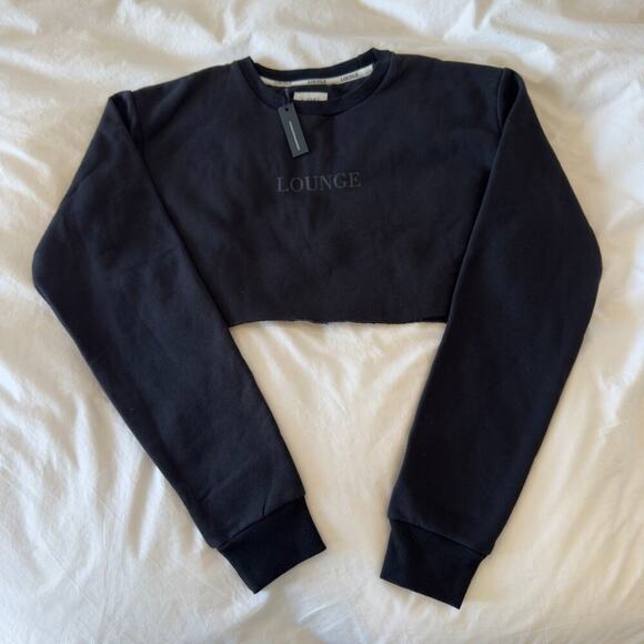 NWT Lounge Apparel Black Cropped Sweatshirt Size M - Picture 2 of 6